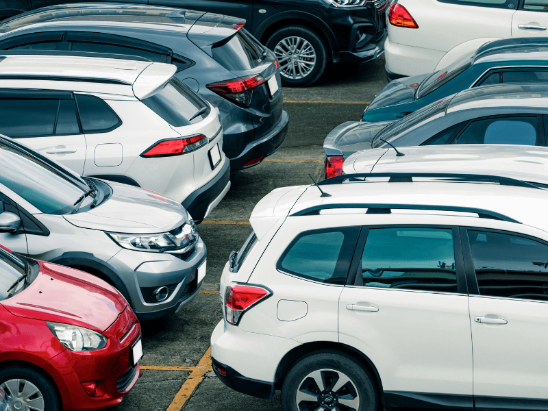 Parkende Autos